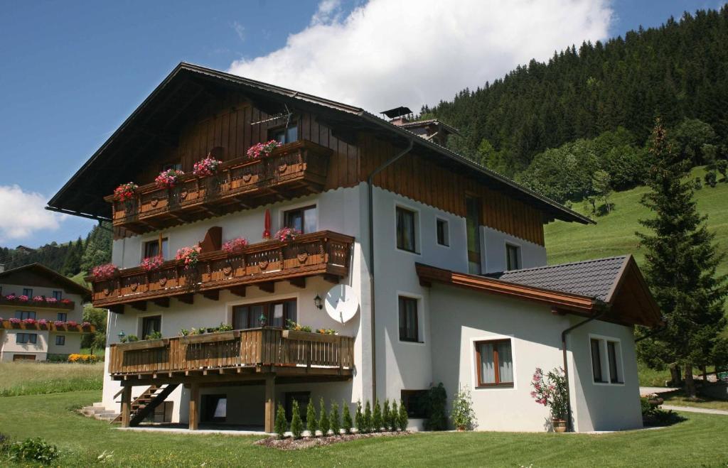 Gaestehaus Ortner Liesing Buitenkant foto