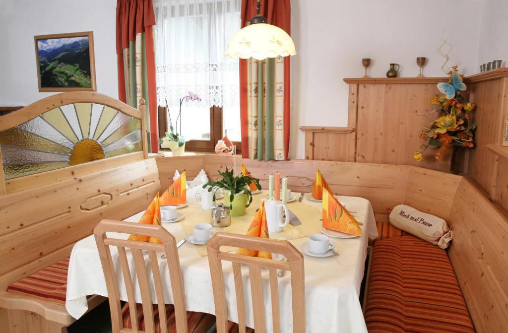 Gaestehaus Ortner Liesing Buitenkant foto